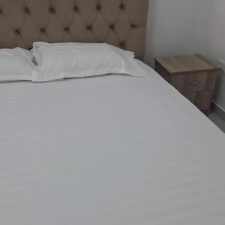Apartment Berati Golem (Tirana)