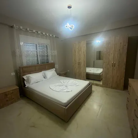 Berati Apartment Golem (Tirana)