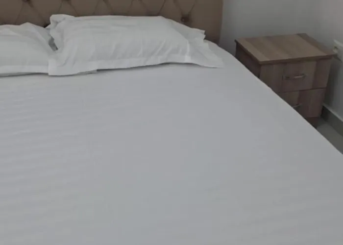 Apartament Berati Golem (Tirana)